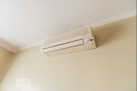 Quarto 1 de casa à venda com 3 quartos, 130m² em São Geraldo, Porto Alegre