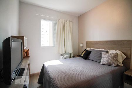 Suíte de apartamento para alugar com 2 quartos, 60m² em Vila Romana, São Paulo