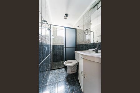 Banheiro de apartamento para alugar com 2 quartos, 51m² em Ferrazópolis, São Bernardo do Campo