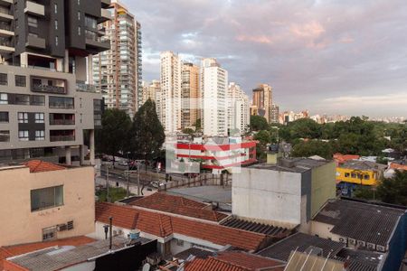 Apartamento à venda com 90m², 2 quartos e 1 vagaÁrea de Serviço - vista
