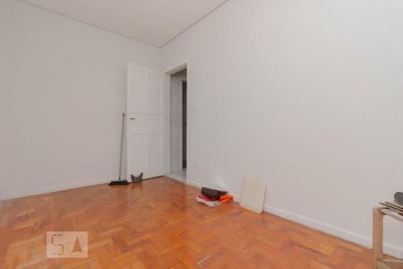 Casa à venda com 340m², 3 quartos e 2 vagas Casa à venda com 340m², 3 quartos e 2 vagasQuarto 3