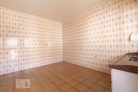 Casa à venda com 150m², 2 quartos e sem vaga Casa à venda com 150m², 2 quartos e sem vagaCozinha