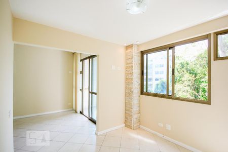 Sala de apartamento para alugar com 2 quartos, 79m² em Freguesia (jacarepaguá), Rio de Janeiro