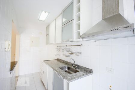 Apartamento para alugar com 79m², 2 quartos e 2 vagas Apartamento para alugar com 79m², 2 quartos e 2 vagasCozinha