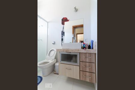 Casa à venda com 311m², 4 quartos e 5 vagasAndar superior - Suíte 3