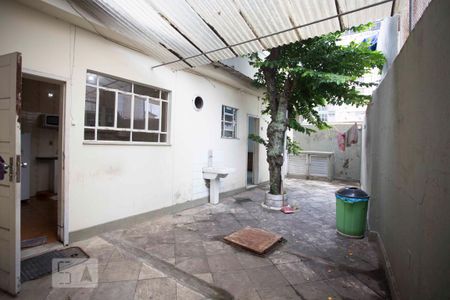 Casa à venda com 420m², 7 quartos e 1 vaga Casa à venda com 420m², 7 quartos e 1 vagaquintal