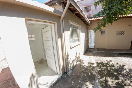 Entrada de casa para alugar com 1 quarto, 100m² em Vila Mazzei, São Paulo