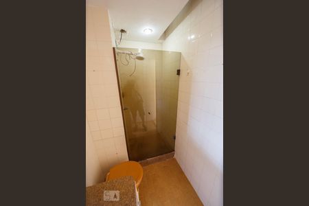 Banheiro social de apartamento para alugar com 2 quartos, 58m² em Barra da Tijuca, Rio de Janeiro