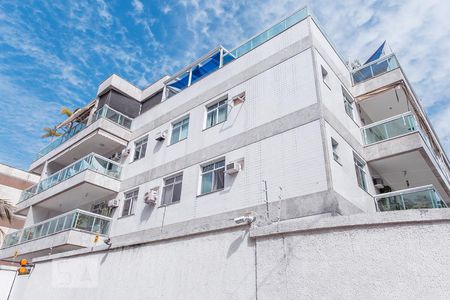 Apartamento para alugar com 200m², 4 quartos e 2 vagasFachada