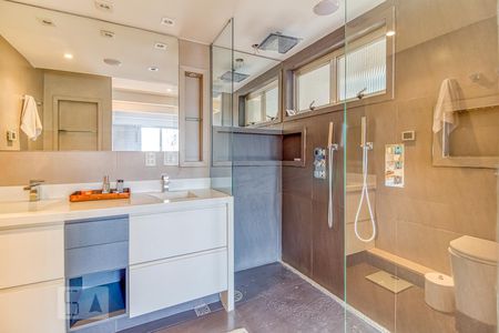 Apartamento à venda com 140m², 3 quartos e 1 vaga Apartamento à venda com 140m², 3 quartos e 1 vagaBanheiro da suíte