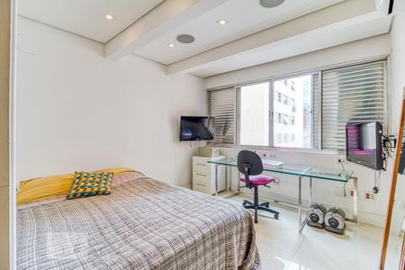 Apartamento à venda com 140m², 3 quartos e 1 vaga Apartamento à venda com 140m², 3 quartos e 1 vagaSegundo quarto