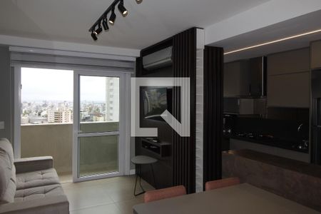 Sala de apartamento para alugar com 1 quarto, 52m² em Petrópolis, Porto Alegre