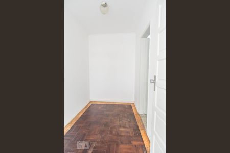 Apartamento à venda com 95m², 3 quartos e 1 vaga Apartamento à venda com 95m², 3 quartos e 1 vagaQuarto de Serviço