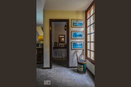 Casa à venda com 750m², 4 quartos e 2 vagasSala 