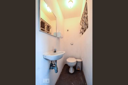 Casa à venda com 750m², 4 quartos e 2 vagasBanheiro Escriório Externo