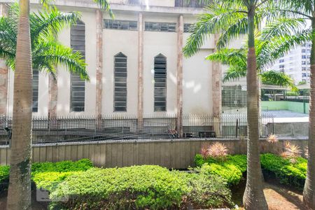 Apartamento para alugar com 192m², 2 quartos e 1 vaga Apartamento para alugar com 192m², 2 quartos e 1 vagaVista Quarto 1