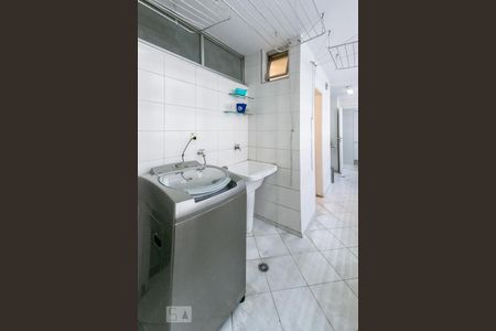 Apartamento para alugar com 192m², 2 quartos e 1 vaga Apartamento para alugar com 192m², 2 quartos e 1 vagaÁrea de Serviço 2