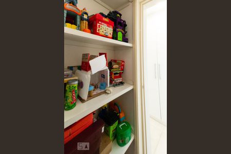 Apartamento para alugar com 192m², 2 quartos e 1 vaga Apartamento para alugar com 192m², 2 quartos e 1 vagaDispensa