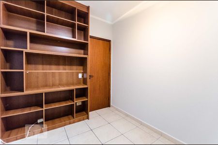 Quarto de apartamento para alugar com 3 quartos, 83m² em Vila São Francisco, Osasco
