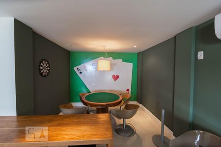 Apartamento à venda com 85m², 2 quartos e 1 vagaSala de jogos