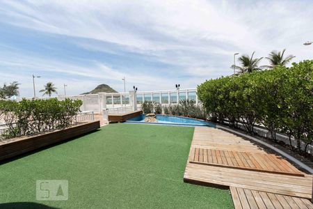 Apartamento à venda com 85m², 2 quartos e 1 vagaDeck