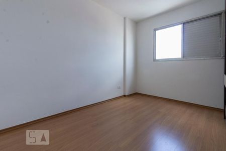 Quarto 01 de apartamento para alugar com 2 quartos, 50m² em Santana, São Paulo
