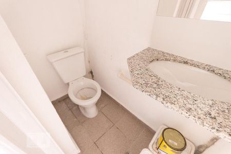 Casa à venda com 140m², 3 quartos e 2 vagasBanheiro da garagem 