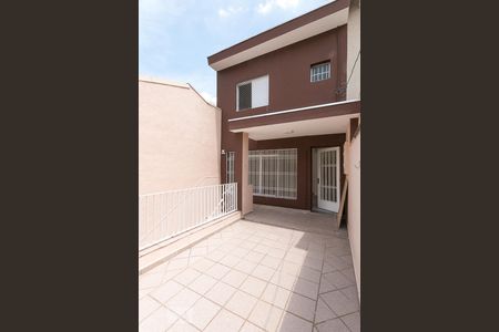 Casa à venda com 140m², 3 quartos e 2 vagasVaranda de entrada 