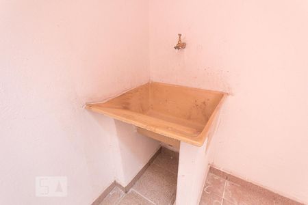 Casa à venda com 140m², 3 quartos e 2 vagasÁrea de serviço 