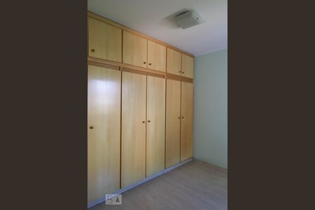 Quarto 1 de apartamento para alugar com 3 quartos, 98m² em Jardim Messina, Jundiaí