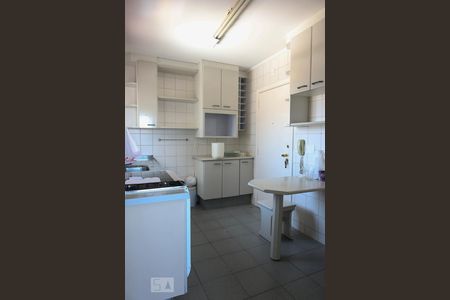 Apartamento para alugar com 98m², 3 quartos e 1 vaga Apartamento para alugar com 98m², 3 quartos e 1 vagaCozinha