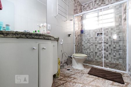 Casa à venda com 240m², 4 quartos e 6 vagasbanheiro