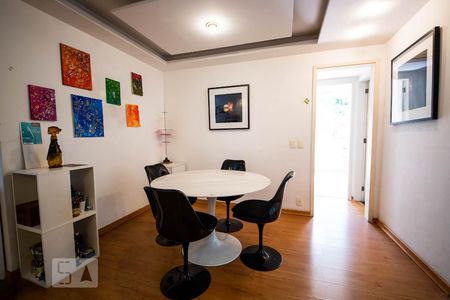 Sala de apartamento para alugar com 3 quartos, 116m² em Ingá, Niterói