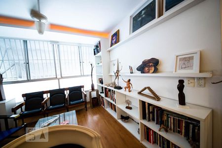 Sala de apartamento para alugar com 3 quartos, 116m² em Ingá, Niterói