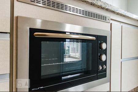 Cozinha de apartamento para alugar com 2 quartos, 65m² em Centro, Campinas