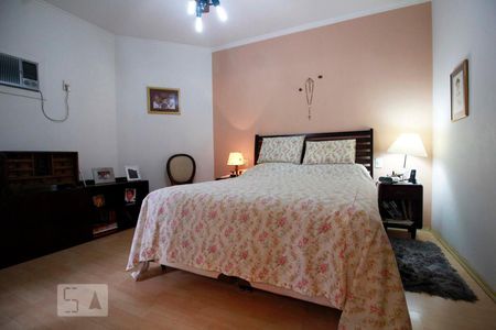 Apartamento à venda com 238m², 4 quartos e 3 vagasSuíte 1