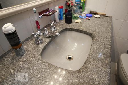 Apartamento à venda com 238m², 4 quartos e 3 vagasPia