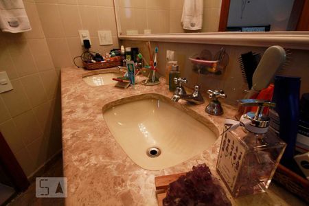 Apartamento à venda com 238m², 4 quartos e 3 vagasPia