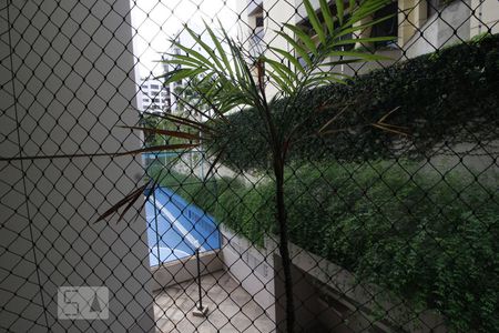 Apartamento à venda com 238m², 4 quartos e 3 vagasVista do quarto 2