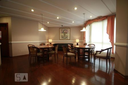 Apartamento à venda com 238m², 4 quartos e 3 vagasSalão de festas