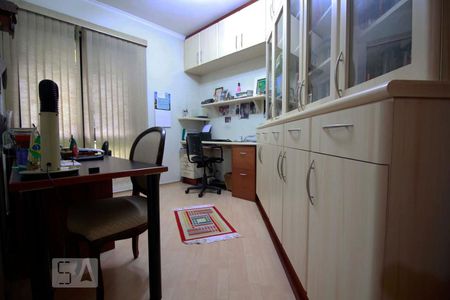 Apartamento à venda com 238m², 4 quartos e 3 vagasQuarto 1