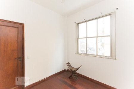 Apartamento à venda com 91m², 3 quartos e 1 vagaQuarto 2