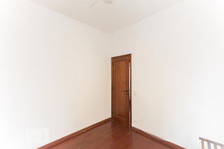 Apartamento à venda com 91m², 3 quartos e 1 vagaQuarto 2