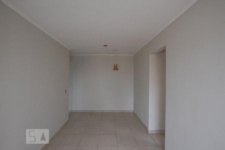 Sala de apartamento para alugar com 2 quartos, 50m² em Chácara Inglesa, São Paulo