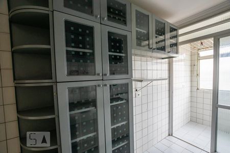 Cozinha de apartamento para alugar com 2 quartos, 50m² em Chácara Inglesa, São Paulo