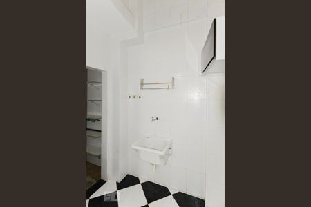 Casa à venda com 170m², 3 quartos e sem vagaÁrea de serviço