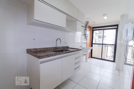 Apartamento à venda com 86m², 3 quartos e 2 vagas Apartamento à venda com 86m², 3 quartos e 2 vagasCozinha