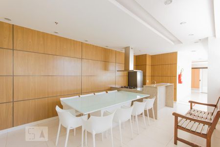 Apartamento à venda com 86m², 3 quartos e 2 vagas Apartamento à venda com 86m², 3 quartos e 2 vagasSalão de Festas