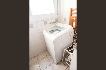 Apartamento à venda com 60m², 2 quartos e 1 vagaÁrea de Serviço