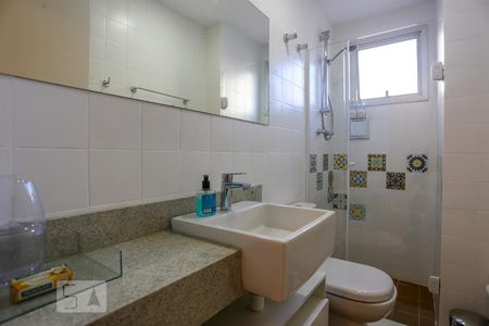 Apartamento para alugar com 48m², 1 quarto e 1 vaga Apartamento para alugar com 48m², 1 quarto e 1 vagaBanheiro